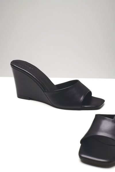 MIA Heel Black