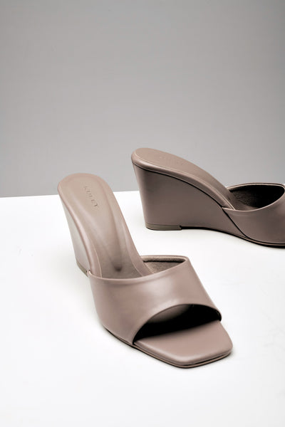 MIA Heel Deep Taupe