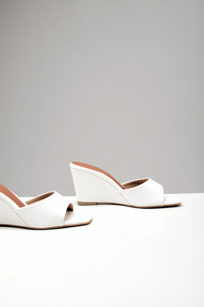 MIA Heel White