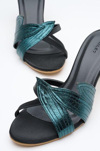 LIV Heel Teal & Black