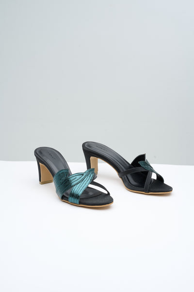 LIV Heel Teal & Black
