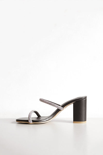 ALAYA Heel Black
