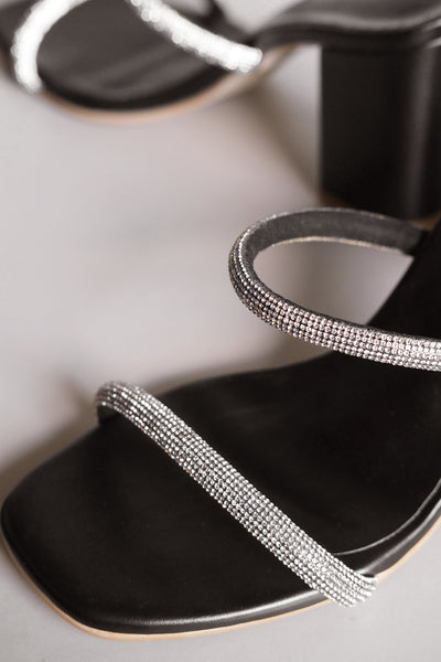 ALAYA Heel Black