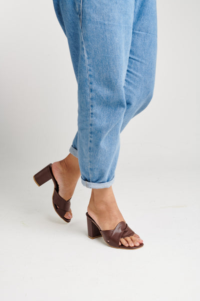 DIANA Heel Brown